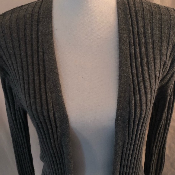 Large Gray  Women’s Cable Knit Cardigan Nordstrom - Picture 2 of 4